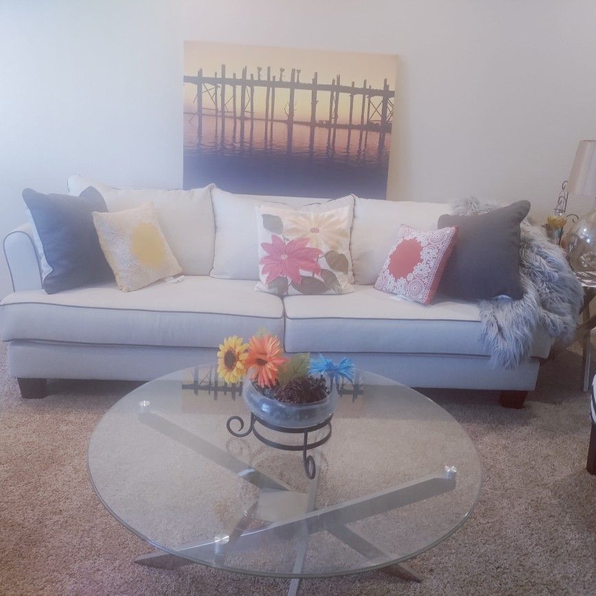 Living room Set 1 Couch 2 Chairs