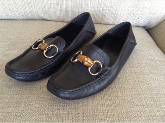 Gucci Woman’s Black Leather Bamboo Horsebit Loafers Mint condition size 8.5