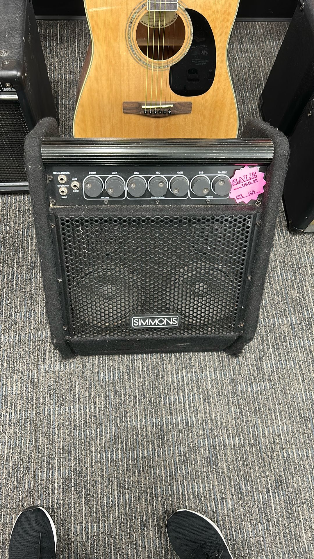 Simmons Amp