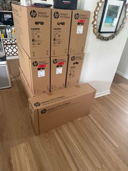 Curved monitor
