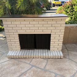 FIREPLACE- ELECTRIC/BATTERIES