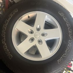 2015 Jeep Wrangler Tires And Rims 