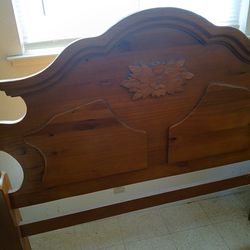 Queen zha's bed for free