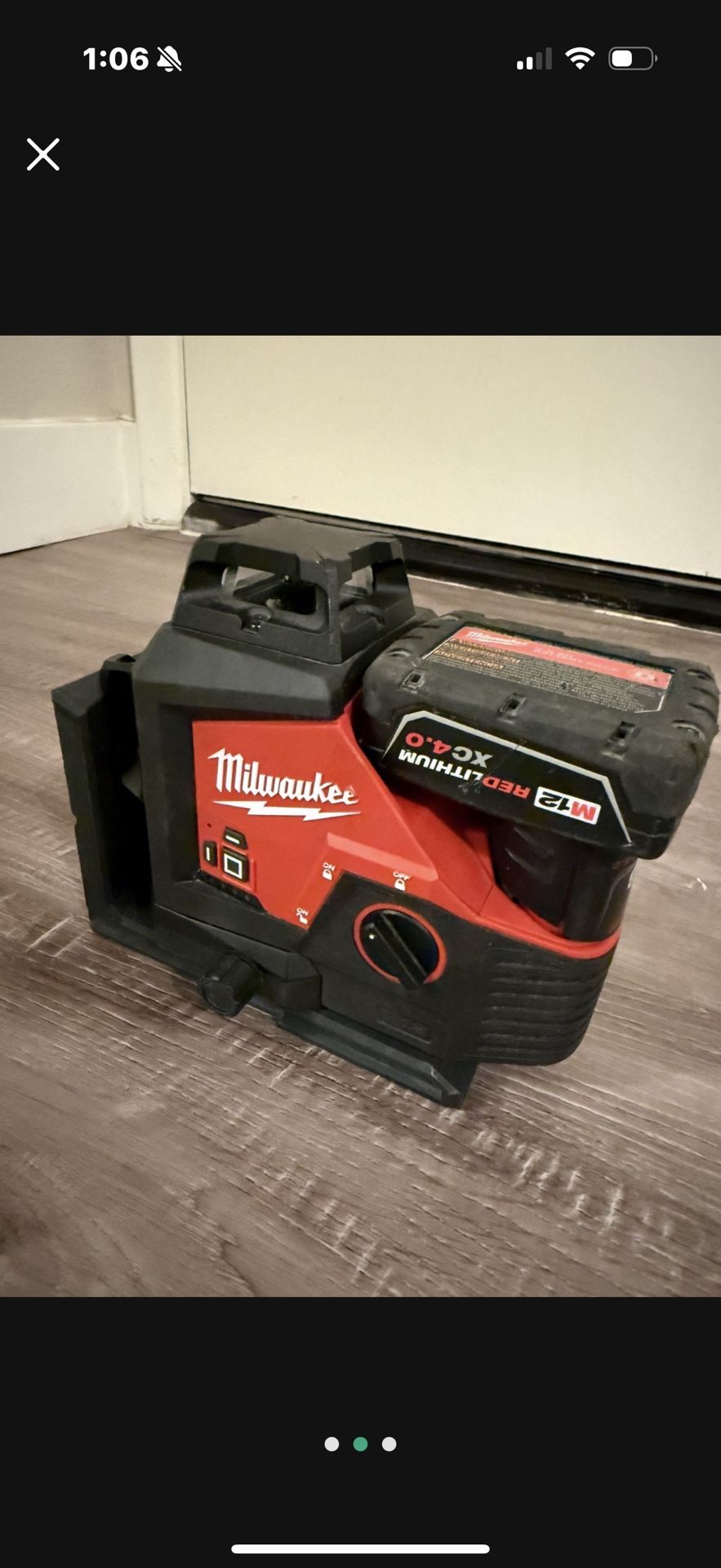 Milwaukee Laser Green 250 ft. 3-Plane Laser Level with One 4.0 Ah Battery