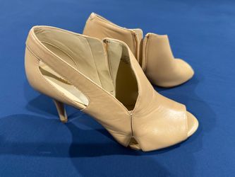 Nine West Nude Leather Peep-Toe Heels