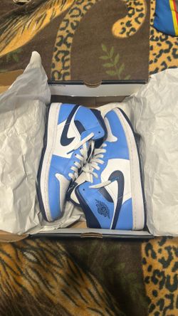 University  blue/ midnight navy