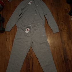 Nike Grey Sweat Suit (Brand New With Tags)