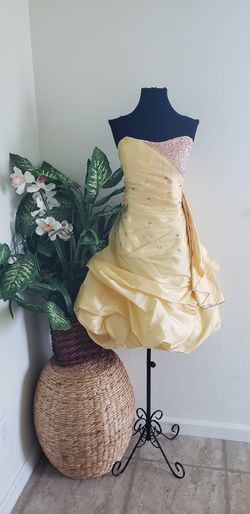 Yellow Strapless Bubble Dress
