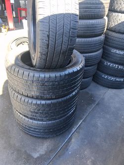 Set 275/55/20 Goodyear Eagle