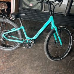 Aventon cruise Ebike 