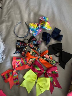 Girls hair bows