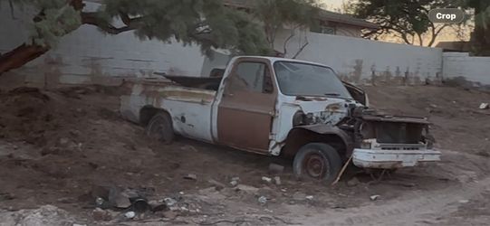 Square body truck