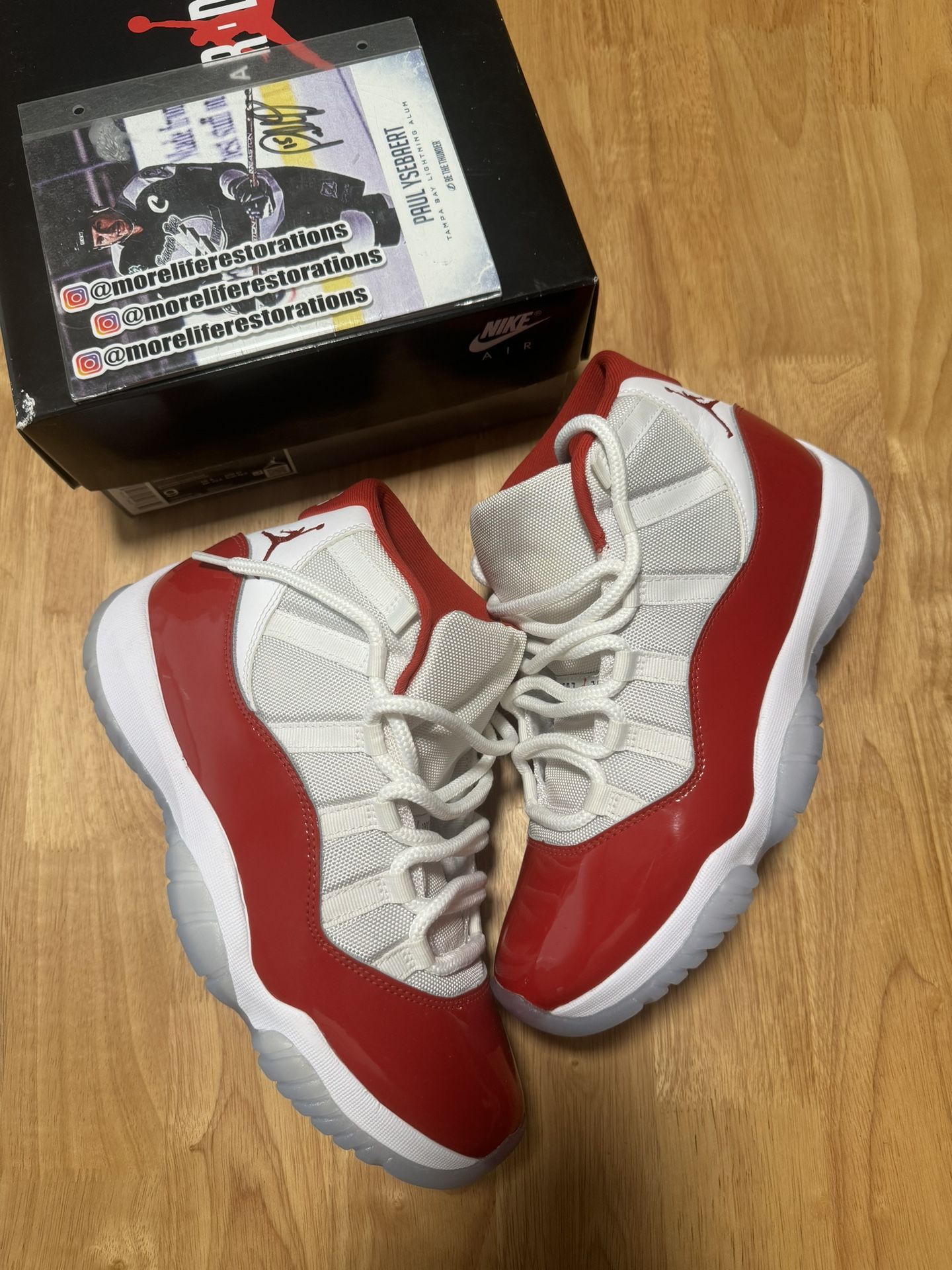Jordan 11 Retro Cherry Mens Size 9 Pre Owned Excellent Condition With Box