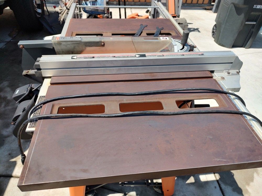 Rigid 10" Heavy Duty Table Saw