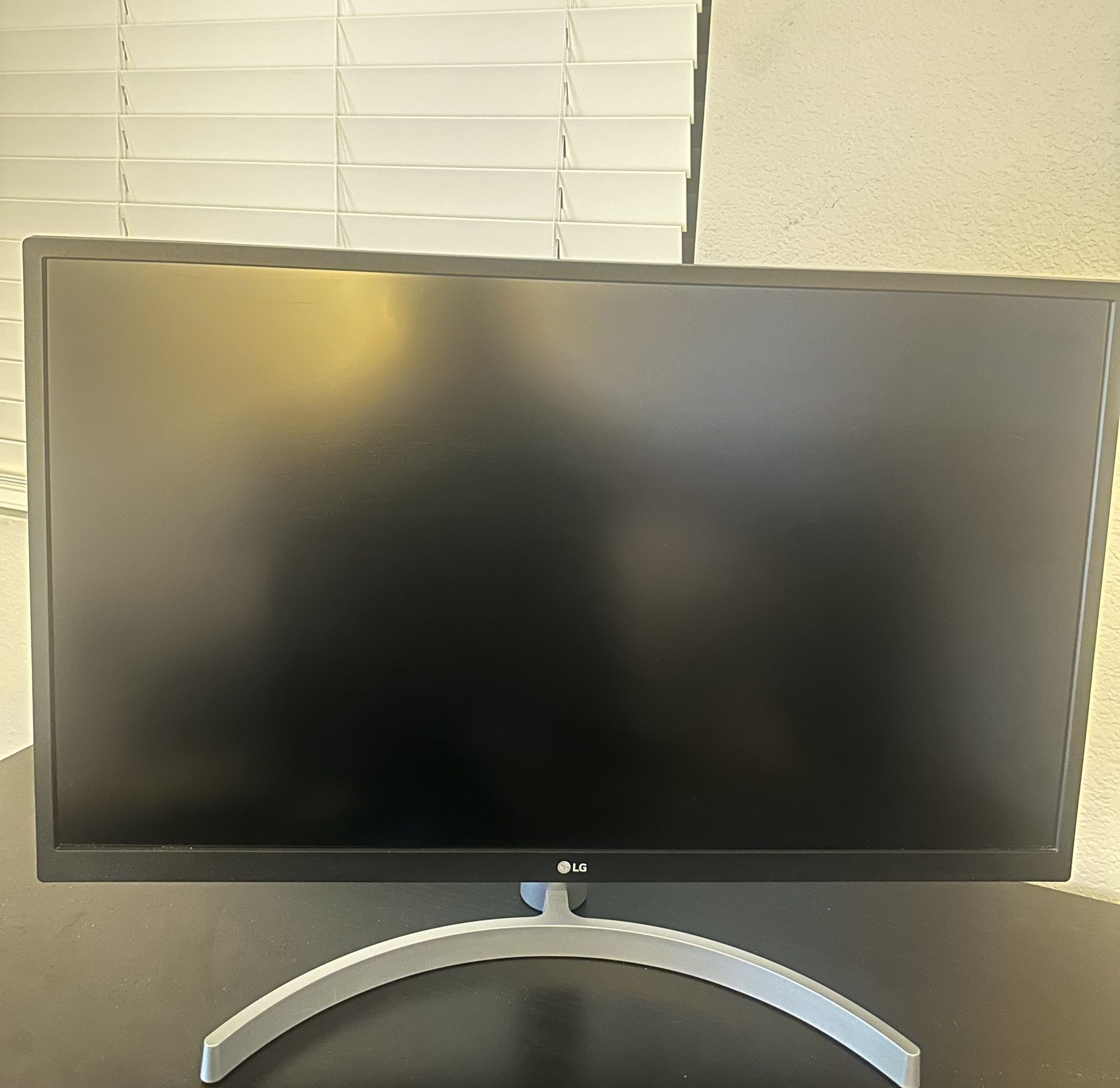 LG 27in 4k 60hz Monitor