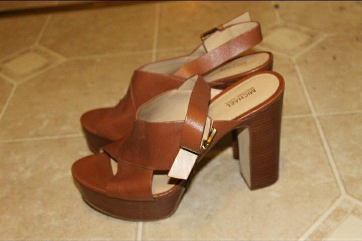 Michael Kors Size 10 Brown Leather Heels