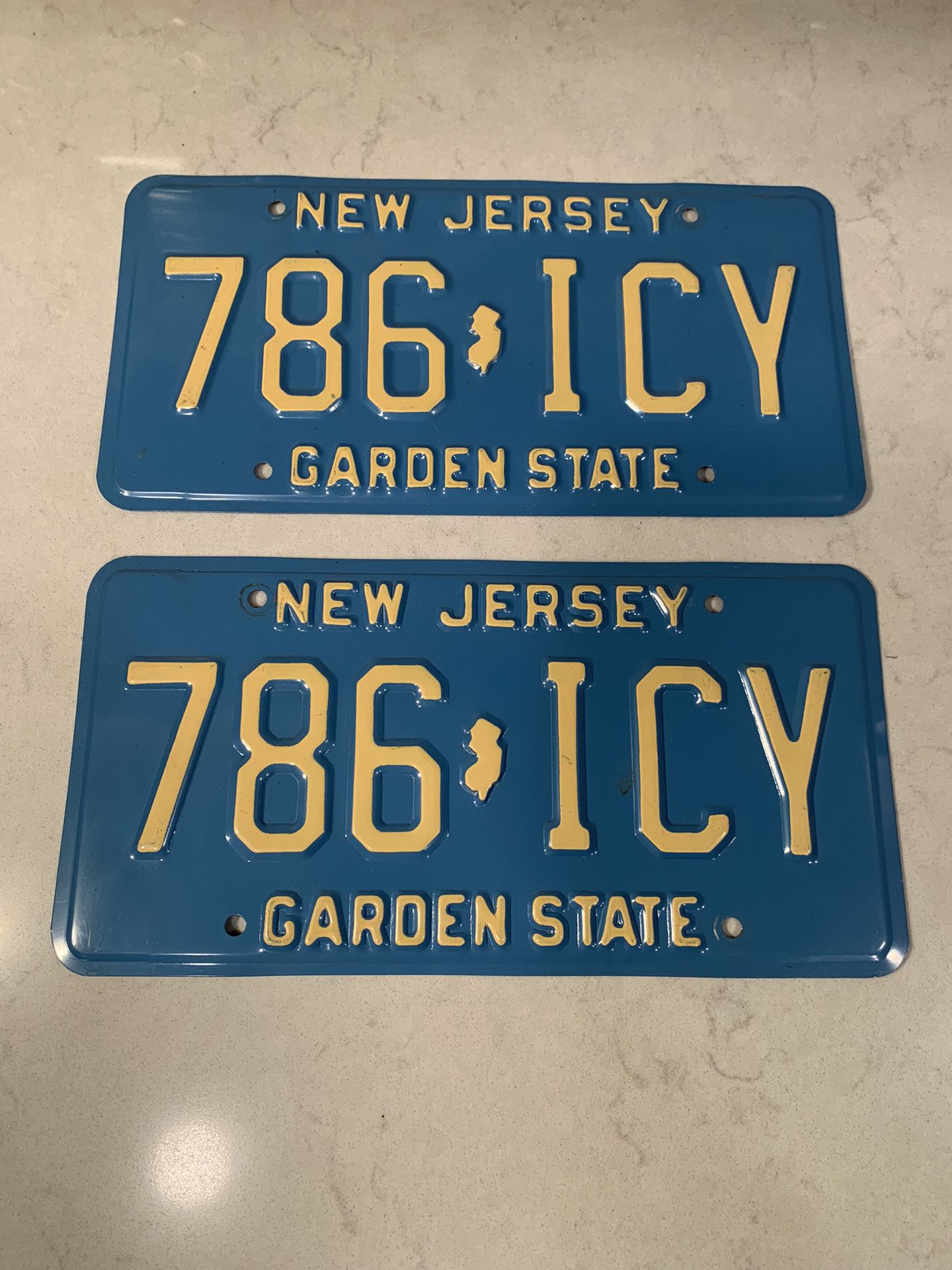 Vintage New Jersey License Plate Pair Blue 1980’s, “ICY” , RARE!