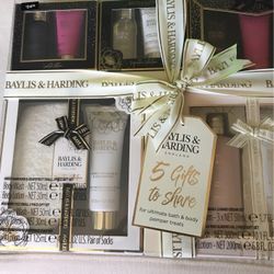 Baylis And Harding ( Bath And Body)