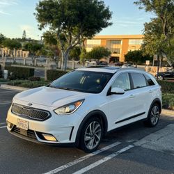 KIA NIRO 2017 TOURING 