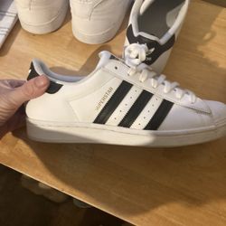 Adidas Superstar
