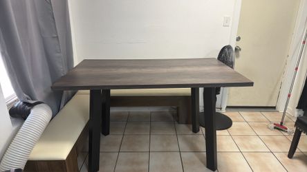 Bar height table
