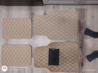 Set Of 4 Car/Suv Beige Floormats Non Slip Back