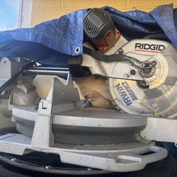 Ridgid 15 Amp Sliding Miter Saw 