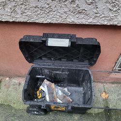 Dewalt Box