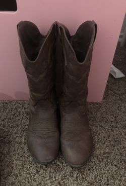 Size 1 girl boots