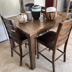 Dinning Table