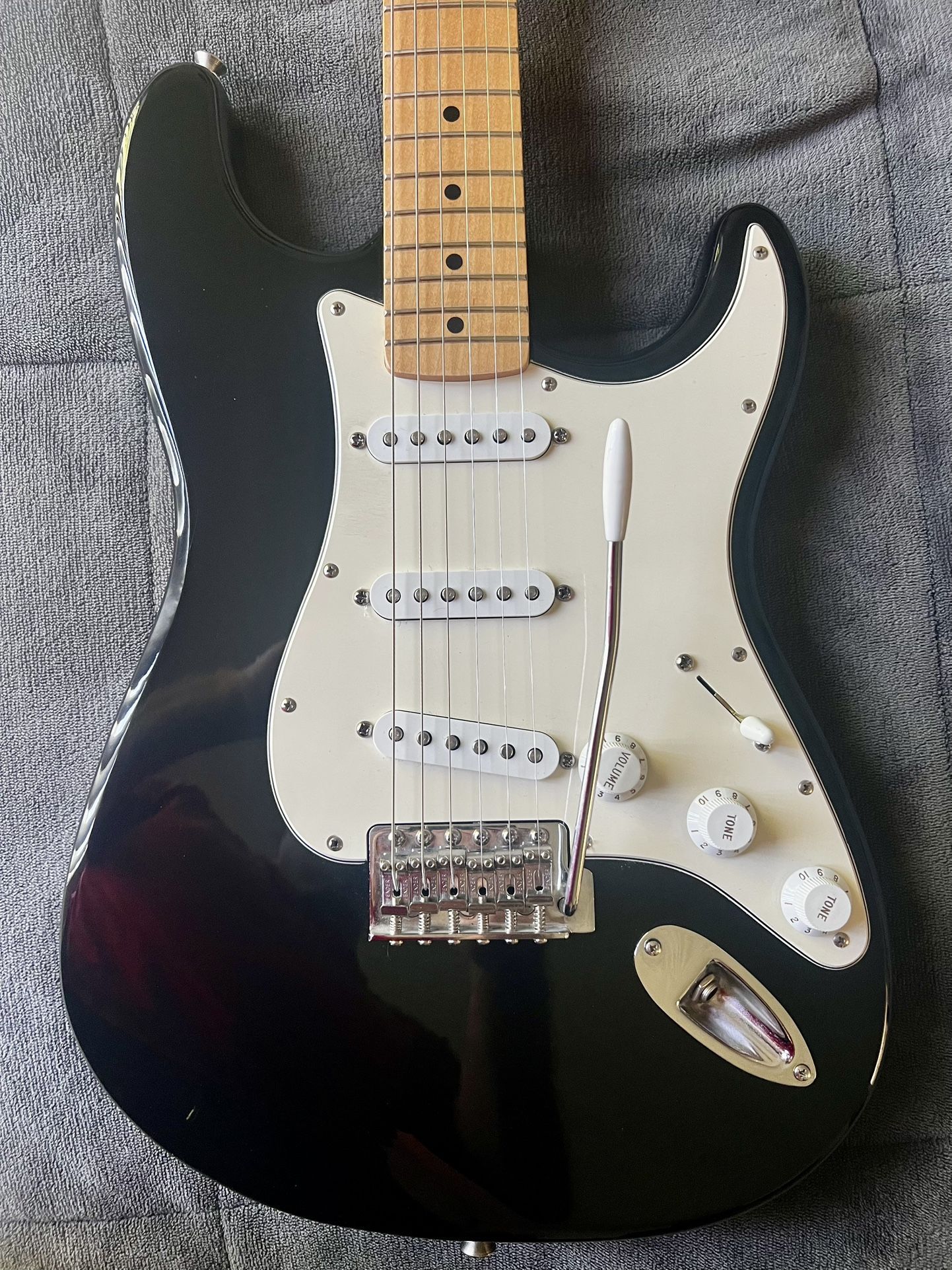 1995 Fender Stratocaster made In Mexico With Hardcase