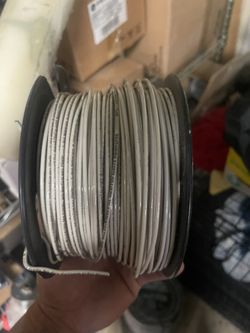 Eléctrico, Supplies