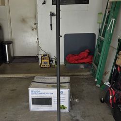 Like New Microwave And Lamp For $150 Bucks