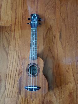 Luna VM Soprano Ukelele