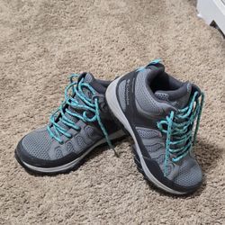 Columbia Women's Granite Trail Mid Waterproof Hiking Shoe
