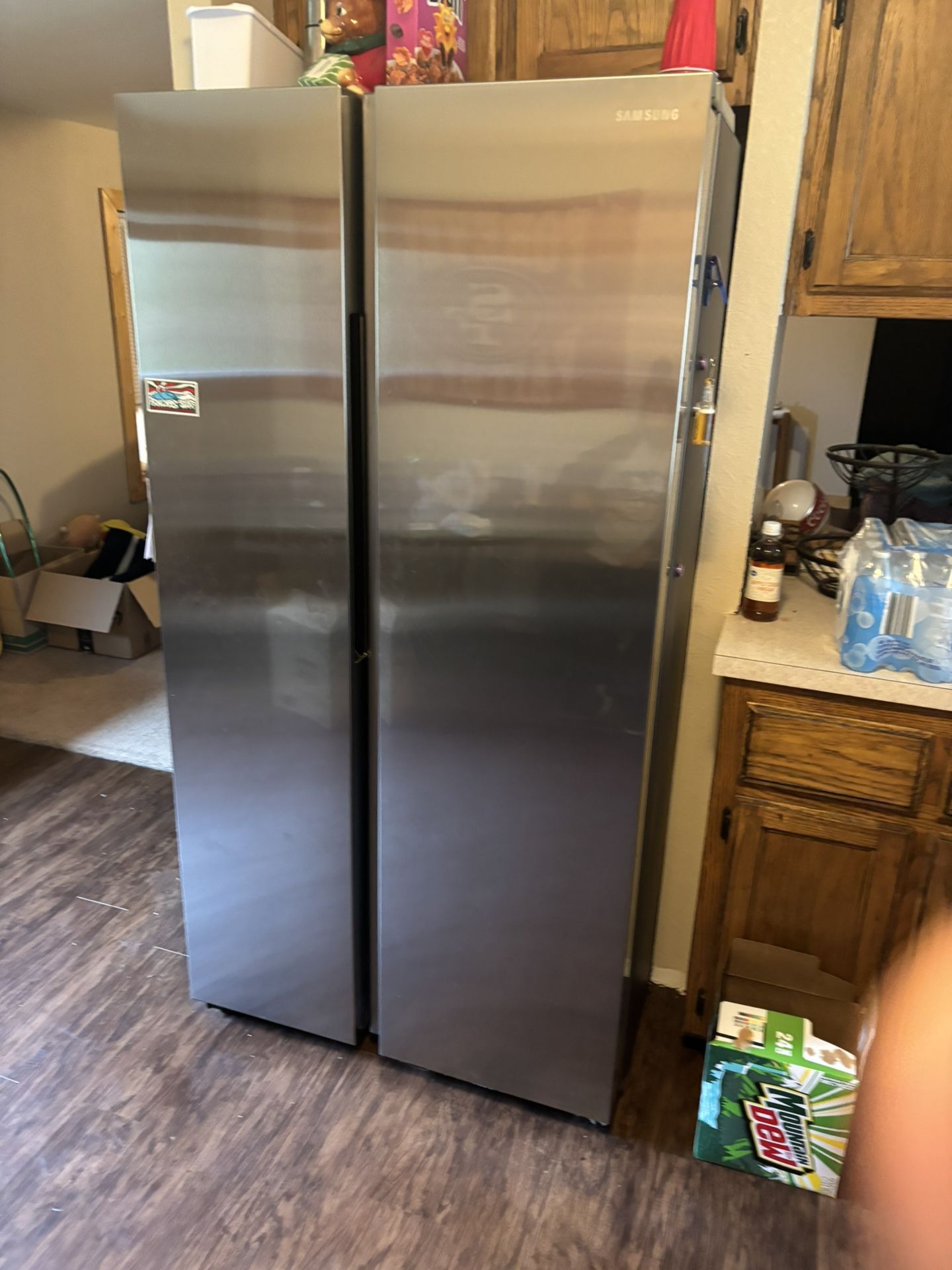 Samsung Refrigerator Like New 