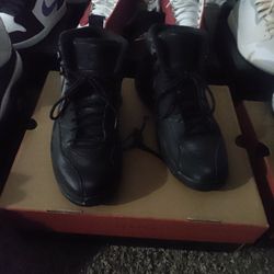 Jordan 12s 