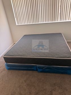 King mattress regular and box spring set (2pc - brand new)