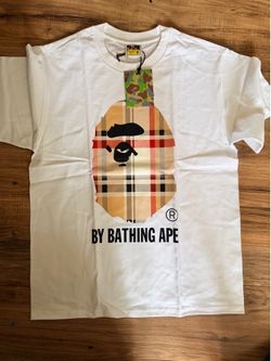 A bathin ape