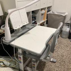 Kid Desk 