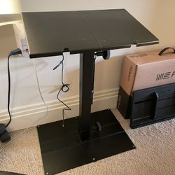 On-Stage MIDI/Synthesizer Stand