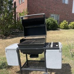 Grill With Tank 
