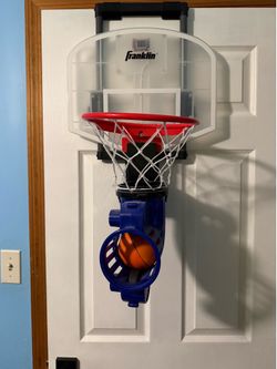 Basketball door game