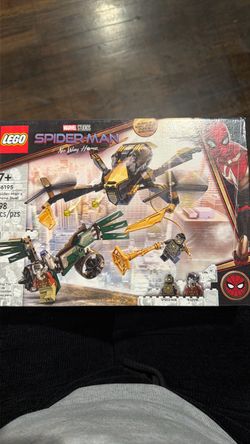 LEGO Spider-Man No Way Home Drone Duel Set