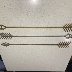 Decorative Metal Arrows 