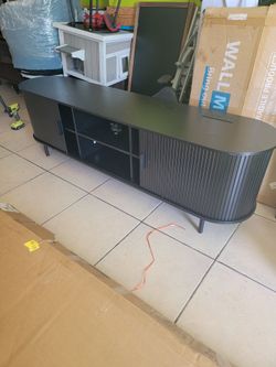 ComfyCorner 63" Mid Century Modern TV Stand with Sliding Doors for 65" TV
Entertainment Center with Storage, Power Outlet and Adjustable Shelves