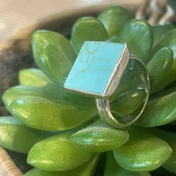 Sterling silver Turquoise Ring 925 Size 7