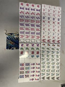 American Acrylic Mahjong Set 160 Tiles, 4-Layer Engraved, Lavender Backs
