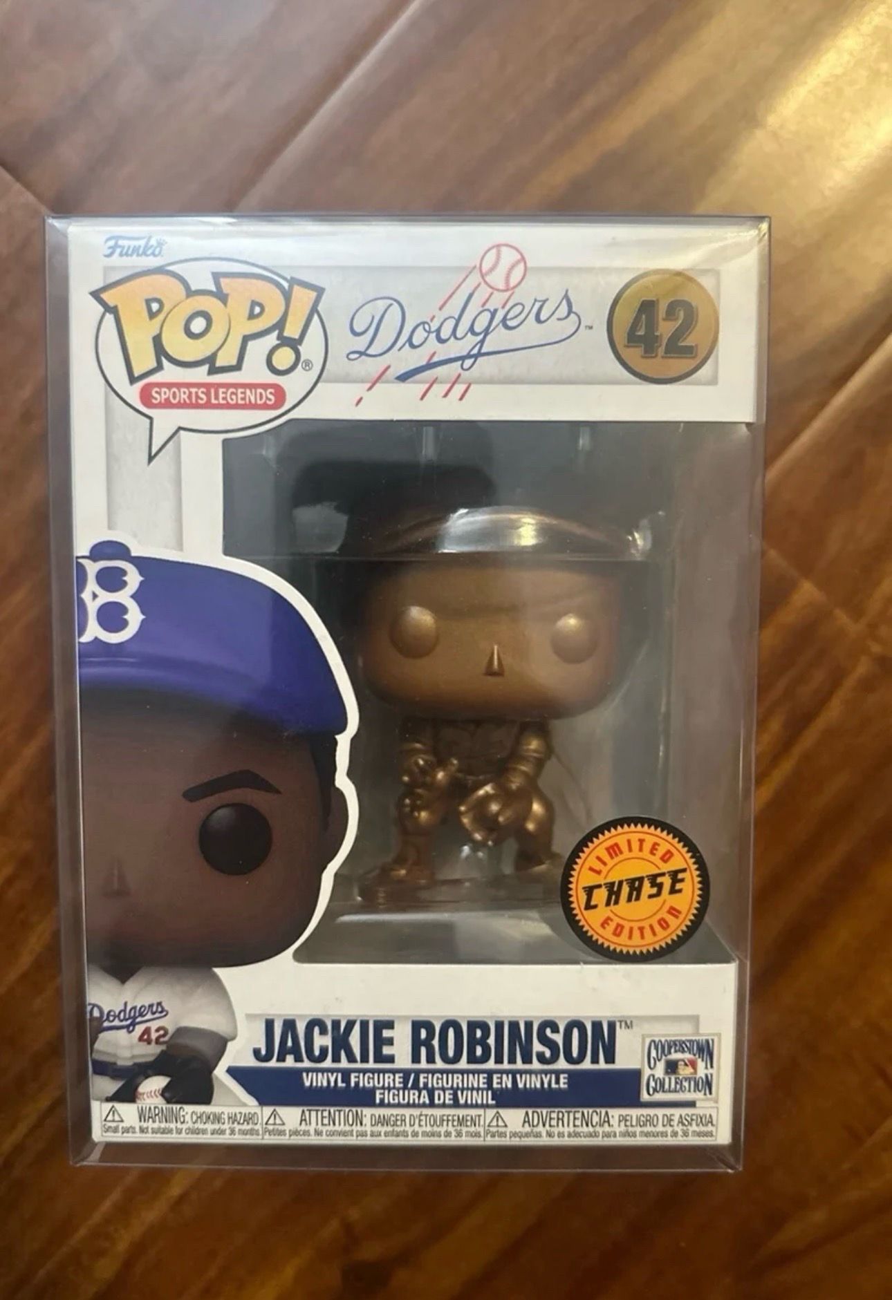 Funko Pop MLB Dodgers #42 Jackie Robinson Gold Chase w/Protector