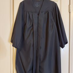 Black Cap and Gown (Size 45/XS)
